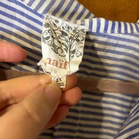 NAÏF Oversized Striped Blouse - Picture 5 of 6